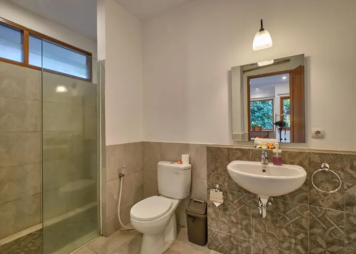 Villa Rumah Taman Kutuh Ubud
